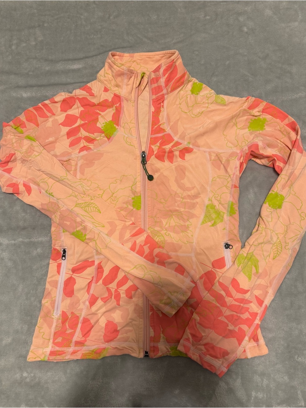 Lululemon Size 6 Older Style Define Jacket